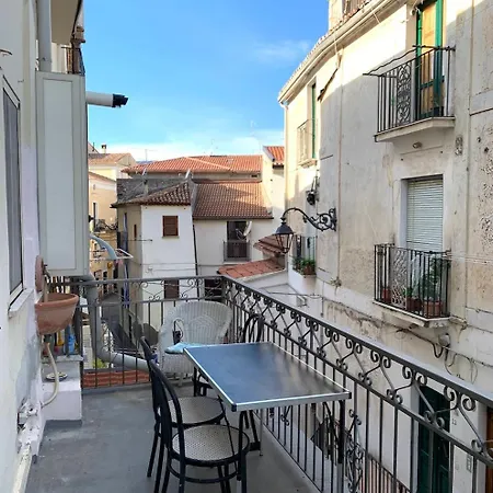 Apartment Intero Appartamento Nel Centro Storico A Un Passo Dal Lungomare Con 3 Camere Extra Large