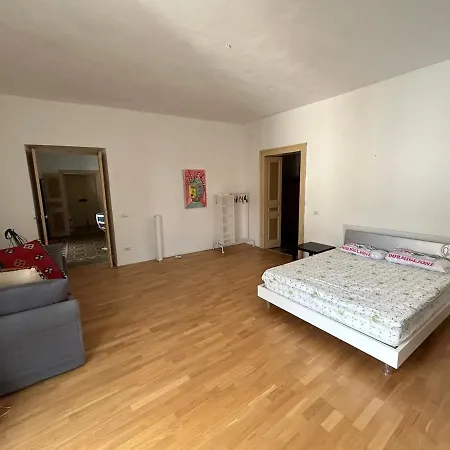 Intero Appartamento Nel Centro Storico A Un Passo Dal Lungomare Con 3 Camere Extra Large